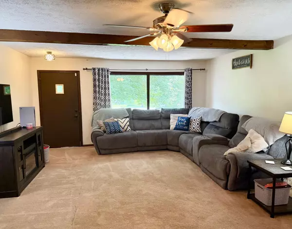 Howard, OH 43028,93 Crabapple Court