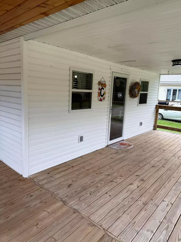 New Lexington, OH 43764,314 N State Street