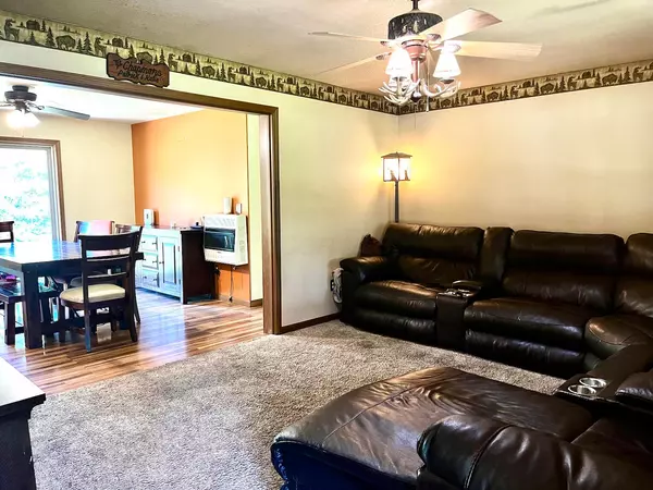 Frankfort, OH 45628,639 Hurless Road