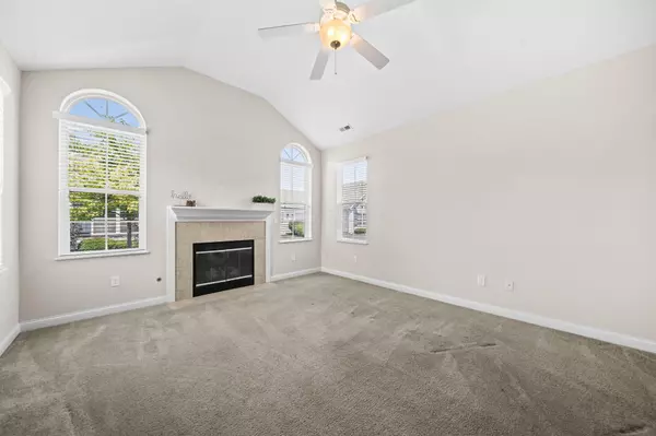 6295 Donegan Way, Dublin, OH 43016