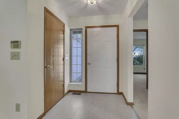 Westerville, OH 43082,7386 Burson Springs Court