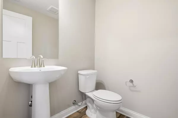 Powell, OH 43065,5434 Valleydale Road