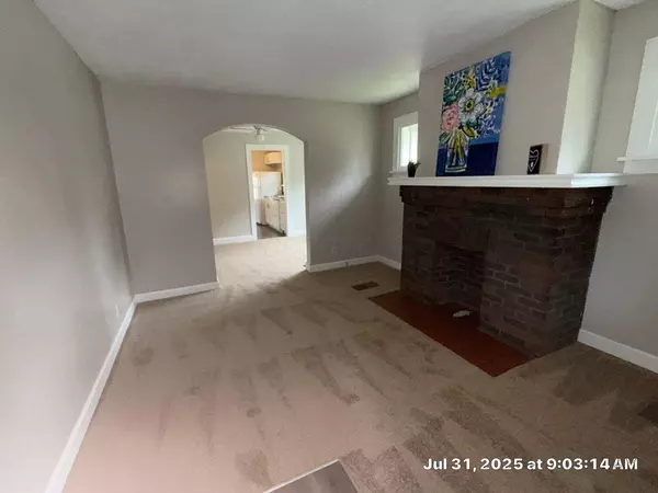 Columbus, OH 43204,472 N Warren Avenue