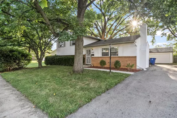 Columbus, OH 43229,6222 Parkdale Drive