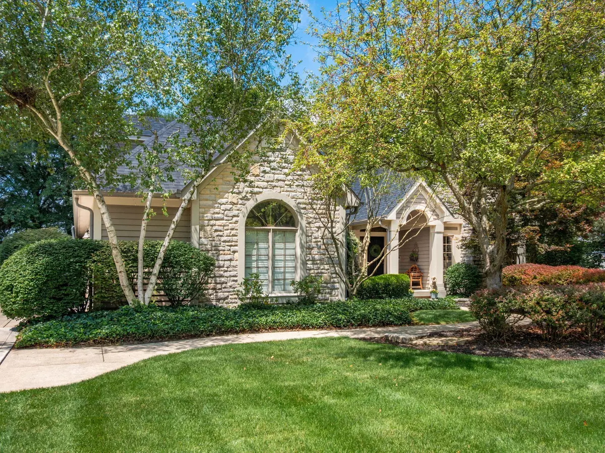 Powell, OH 43065,10426 Forest Glen Place