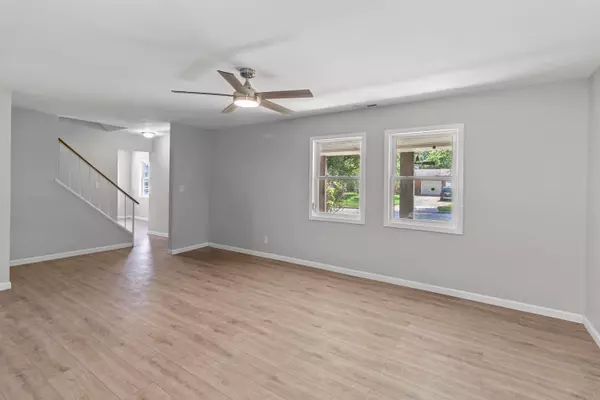 Columbus, OH 43207,5311 Edgeview Road