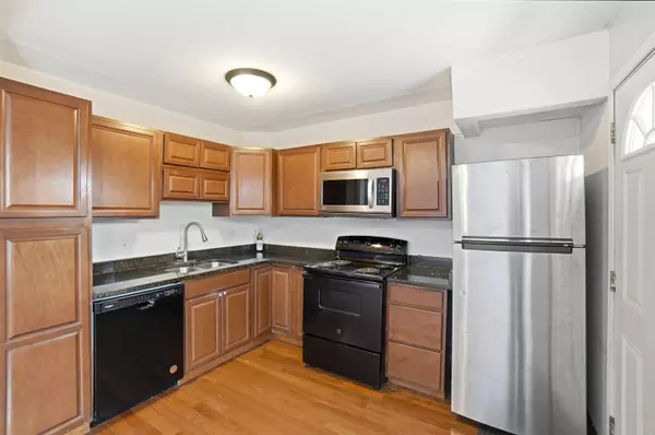 Columbus, OH 43228,515 Clairbrook Avenue