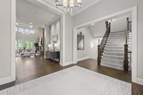 New Albany, OH 43054,6983 Hanbys Loop