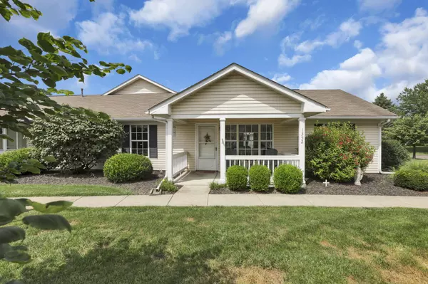 1352 Hillview Circle, Newark, OH 43055