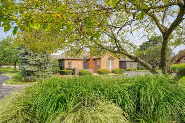 Columbus, OH 43235,2622 Trottersway Drive