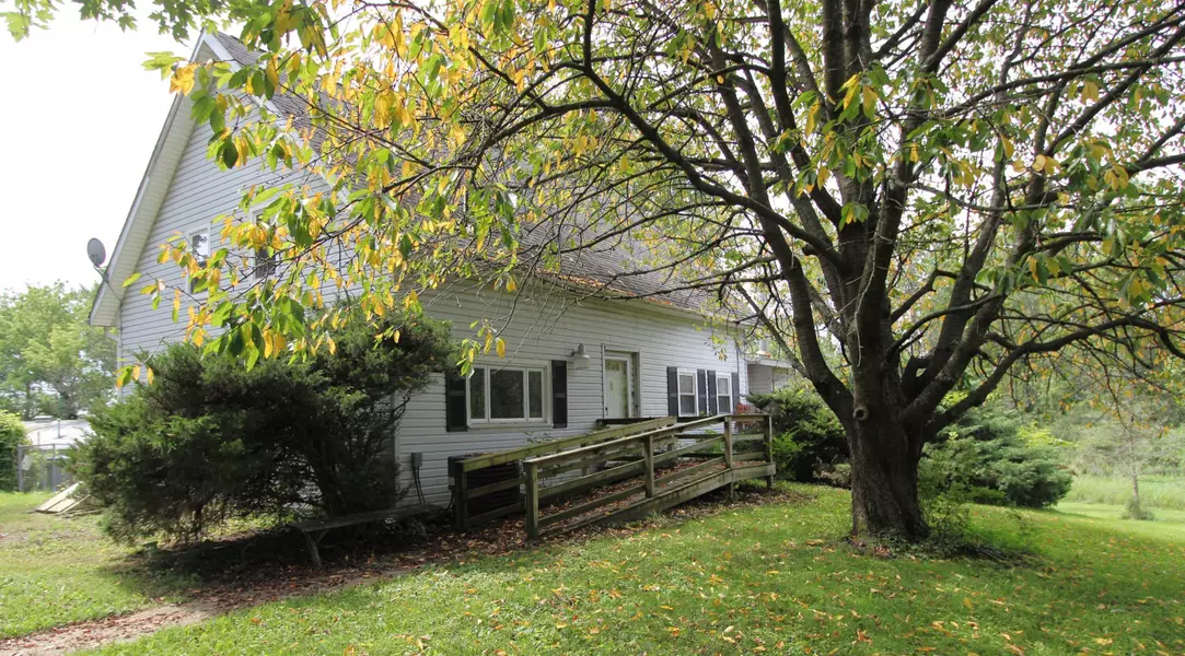 5502 Columbus Road, Centerburg, OH 43011