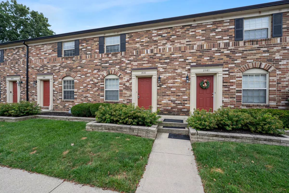 Columbus, OH 43221,2583 Olde Hill Court