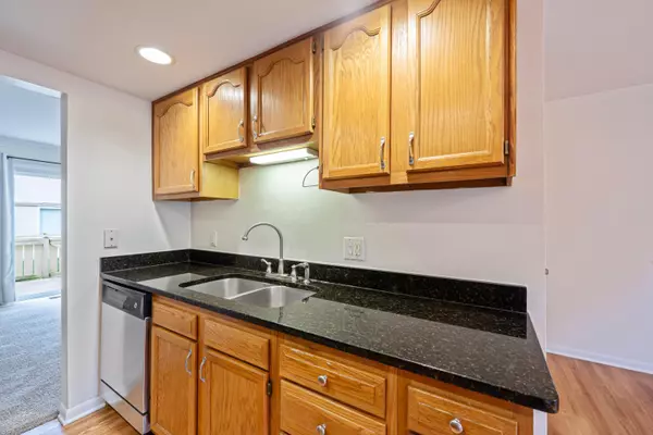 Columbus, OH 43221,2583 Olde Hill Court