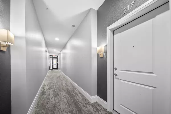 Dublin, OH 43017,6633 Dale Drive #217