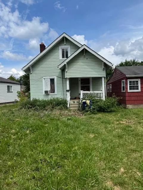2276 Velma Avenue, Columbus, OH 43211