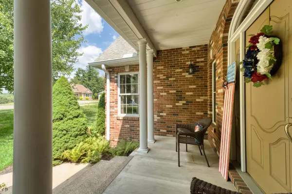 Heath, OH 43056,387 Laurel Oaks Lane