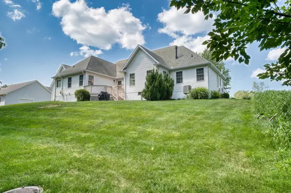 Heath, OH 43056,387 Laurel Oaks Lane