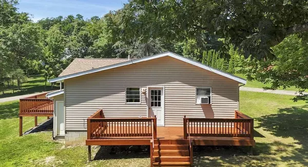 Howard, OH 43028,1176 Apple Valley Drive