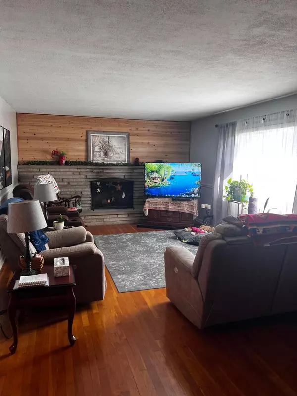 Utica, OH 43080,10924 Mount Vernon Road