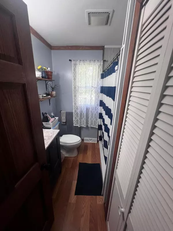 Utica, OH 43080,10924 Mount Vernon Road