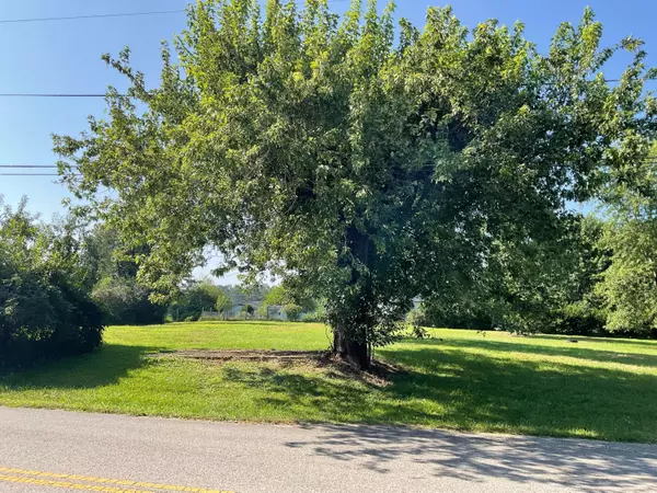 5695 Marietta Road, New Lexington, OH 43764
