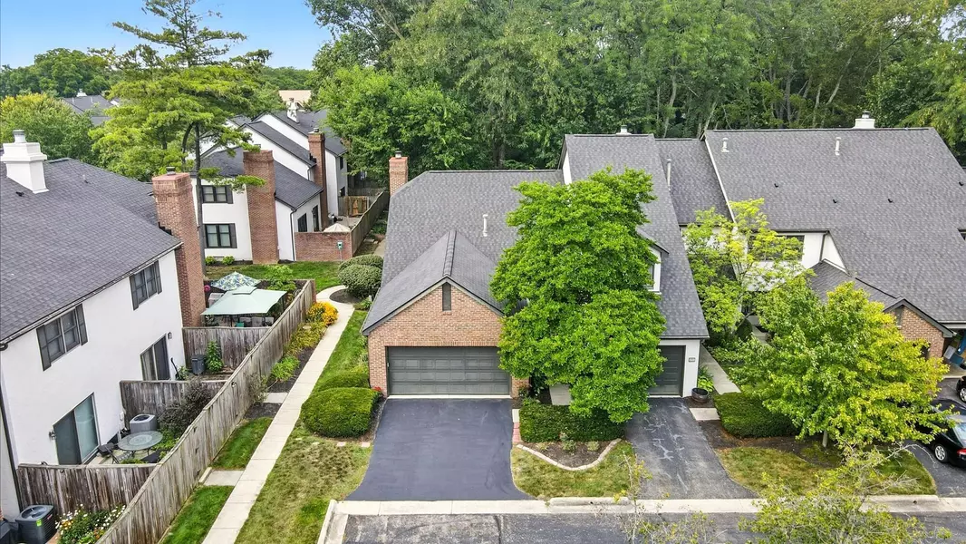 6748 Willow Grove Place, Dublin, OH 43017