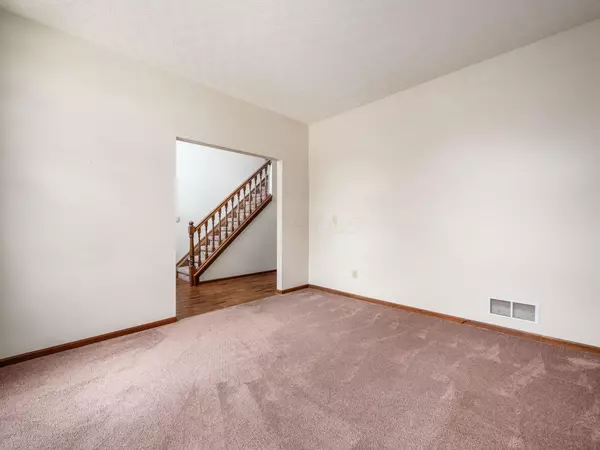 Ashville, OH 43103,527 Davidson Drive