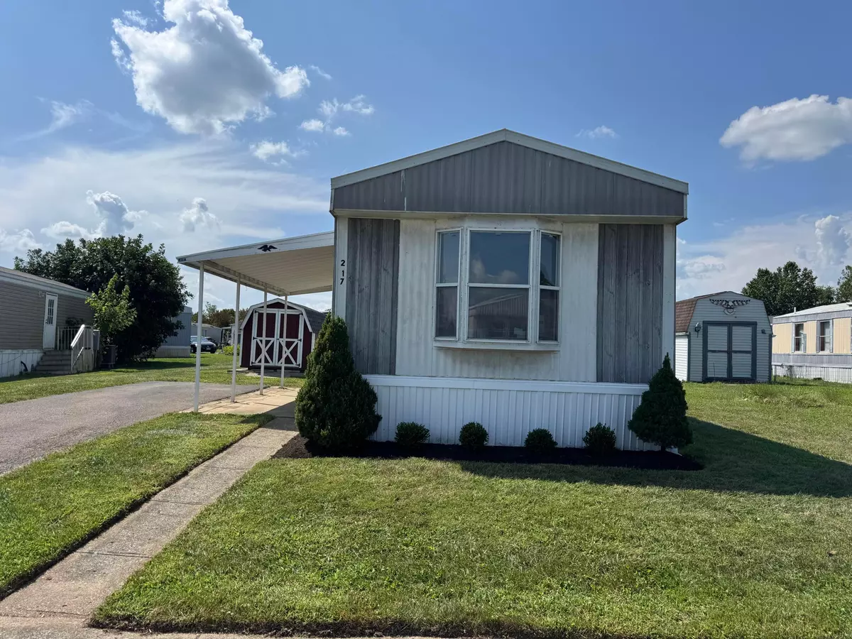 Hebron, OH 43025,217 Raspberry Circle