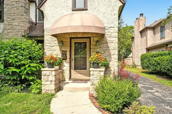 Bexley, OH 43209,95 S Stanwood Road