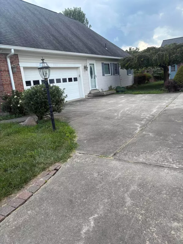 Leesburg, OH 45135,12681 New Martinsburg Road