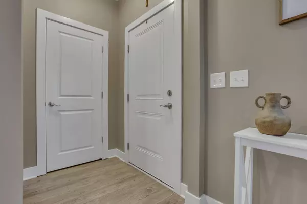 Newark, OH 43055,2012 Edison Street