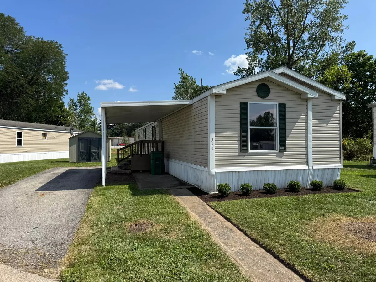 Hebron, OH 43025,315 Greenbriar Lane