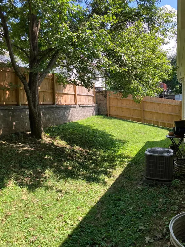 Lancaster, OH 43130,157 Hedges Avenue