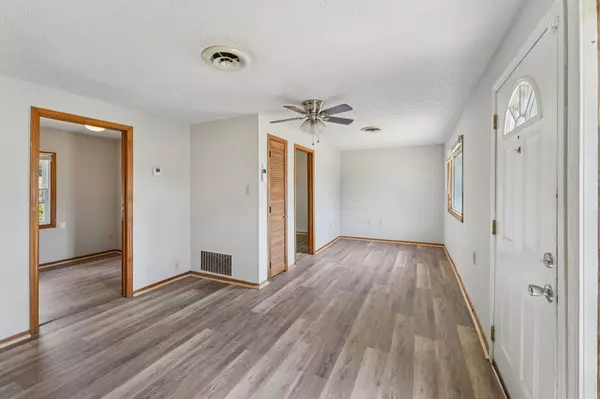 Columbus, OH 43223,1712 Little Avenue