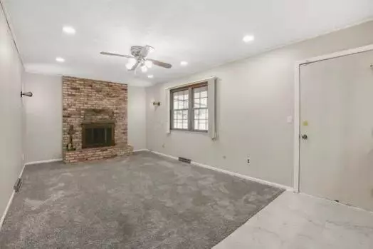 Columbus, OH 43231,2844 Blendon Woods Boulevard