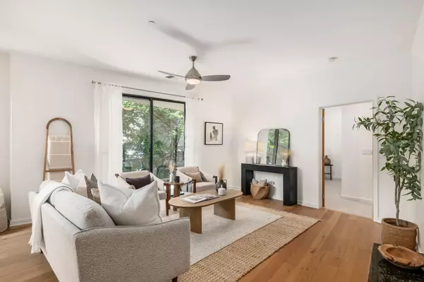 Columbus, OH 43212,1200 Grandview Avenue #203