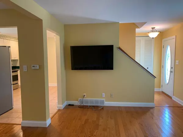 Newark, OH 43055,1812 Cherrywood Drive