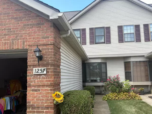 1257 Somerset Way #1257, Pickerington, OH 43147