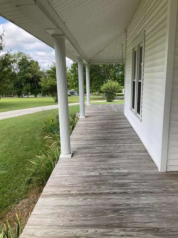 New Lexington, OH 43764,935 S Main Street