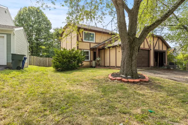 4075 Forest Edge Drive, Columbus, OH 43230