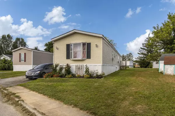6106 London Groveport Road #H14, Grove City, OH 43123