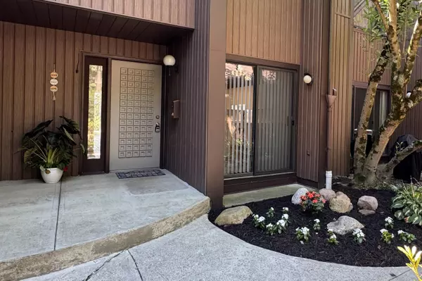 Newark, OH 43055,691 Tall Oaks Drive
