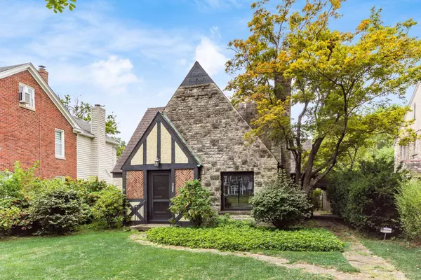 Bexley, OH 43209,2717 E Broad Street