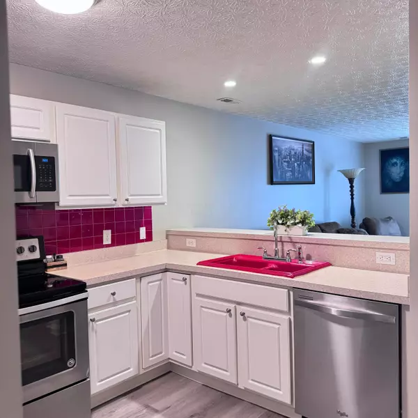 Canal Winchester, OH 43110,5176 Mantua Drive #65D