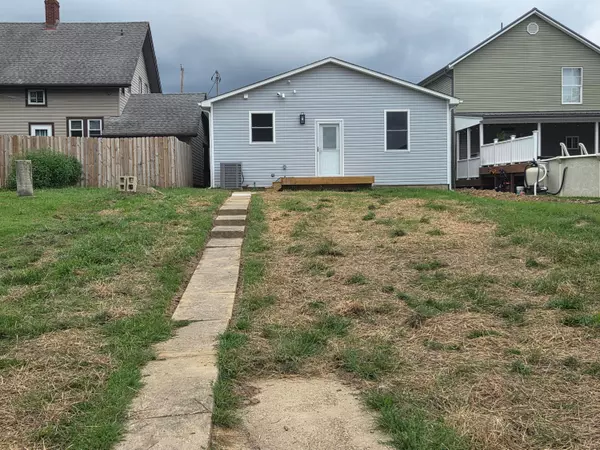 New Lexington, OH 43764,412 Church Street