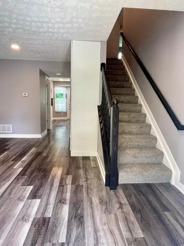 Delaware, OH 43015,2143 Farmland Drive