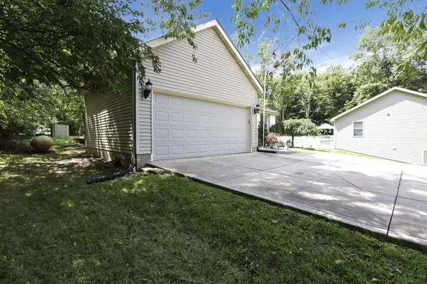 Howard, OH 43028,625 Mcintosh Drive