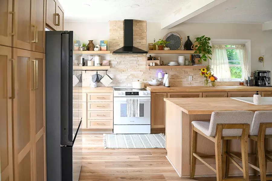 10160 Township Road 115, Kenton, OH 43326