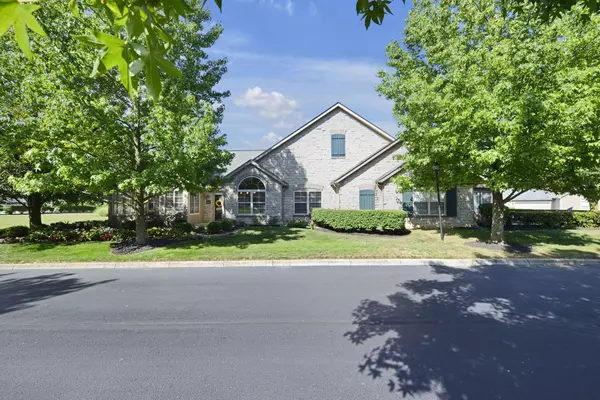 6977 Falls View Circle, Delaware, OH 43015