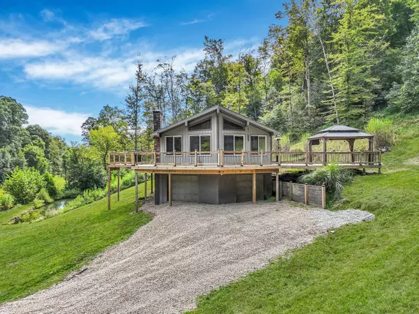 Hopewell, OH 43746,8950 Hidden Springs Road